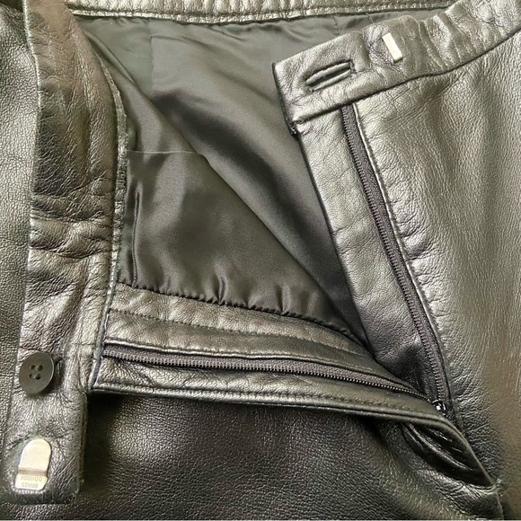 COPY - High waisted women’s black leather pants - Picture 3 of 5
